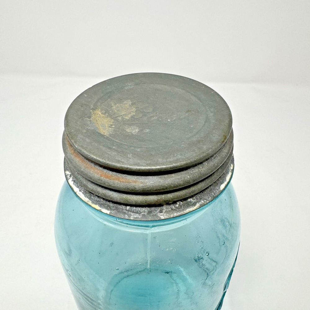 Ball "Perfect Mason" Quart Zinc Top w/Porcelain Liner 1910-1923 #4 Light Blue - Picture 8 of 16